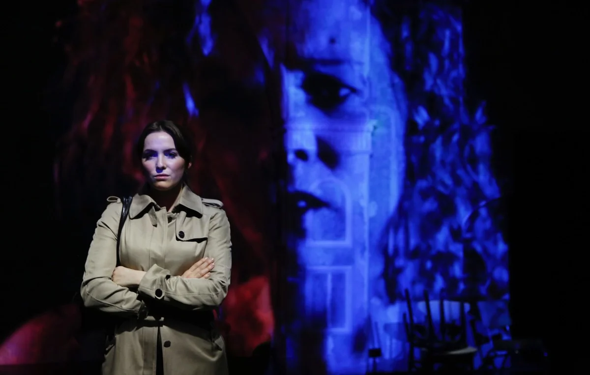 A Man With Five Children - Lighting and video design