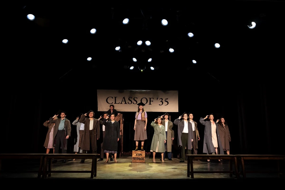 Flora The Red Menace - Lighting and video design