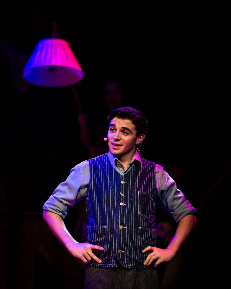 Flora The Red Menace - Lighting and video design